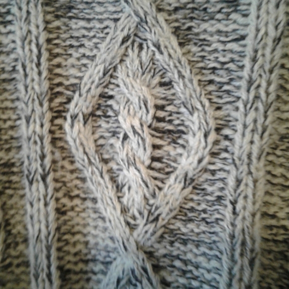 G 21 cropped cable sweater - Picture 3 of 4